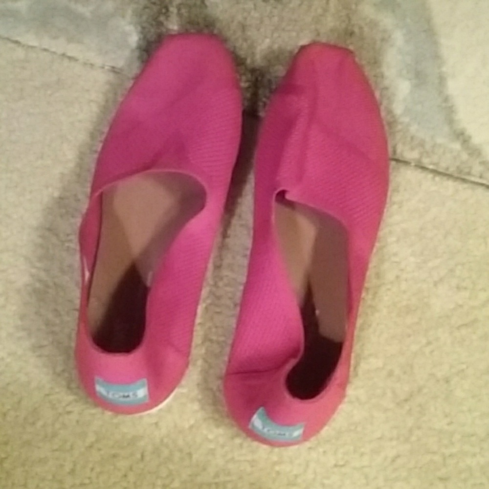 Toms shoes
